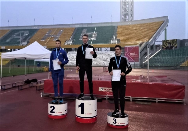 Евгений Молчанов выиграл Всероссийские соревнования, Артём Поздняков - бронзовый призёр