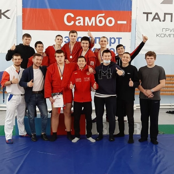 Самбисты АУОР завоевали 19 медалей чемпионата и первенства края